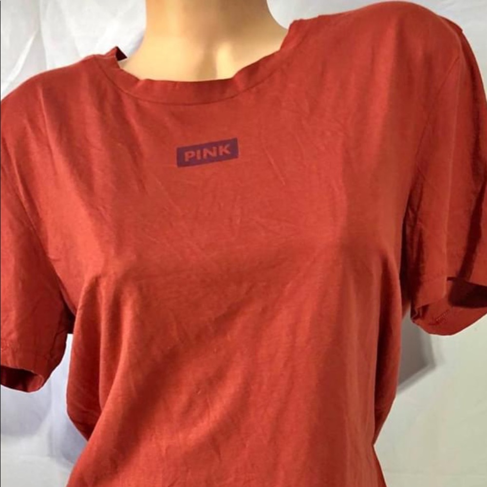 NWT VICTORIA’S SECRET PINK TEE SIZE SMALL